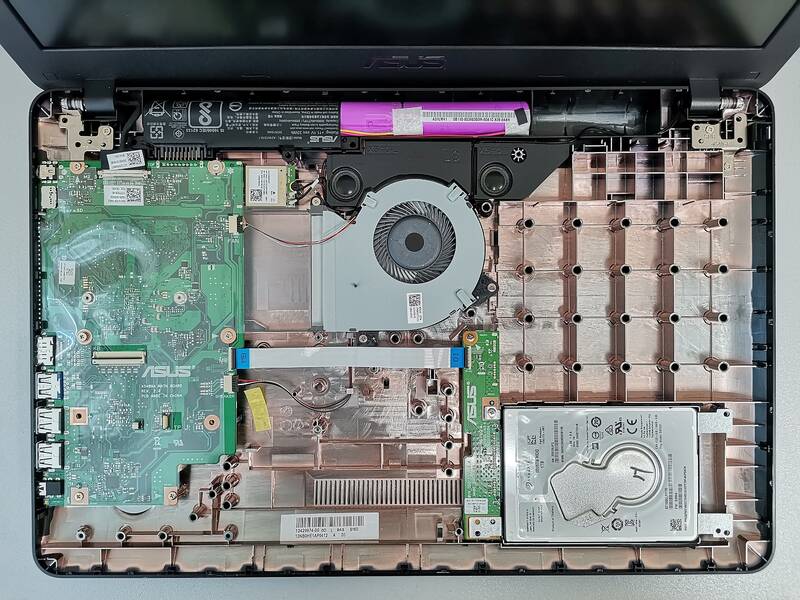 Фото Ноутбука Со Снятой Крышкой X542un Dm167t