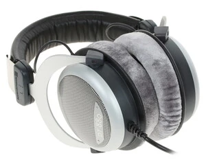 Обзор наушников Beyerdynamic DT 880