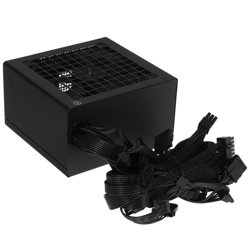 Купить Блок питания DEEPCOOL PK700D [R-PK700D-FA0B-EU] черный в интернет-магазине DNS. Характеристики, цена DEEPCOOL PK700D | 9907663.