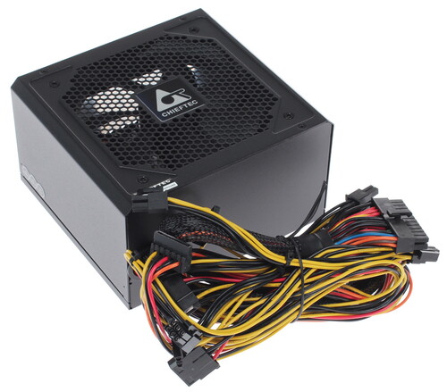 Купить Блок питания Chieftec FORCE 550W [CPS-550S] черный в интернет-магазине DNS. Характеристики, цена Chieftec FORCE 550W | 1098321.