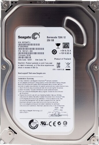 Купить Жесткий диск SATA-3  250Gb Seagate 7200 Barracuda [ST250DM000] Cache 16MB в интернет-магазине DNS. Характеристики, цена  | 0135455.