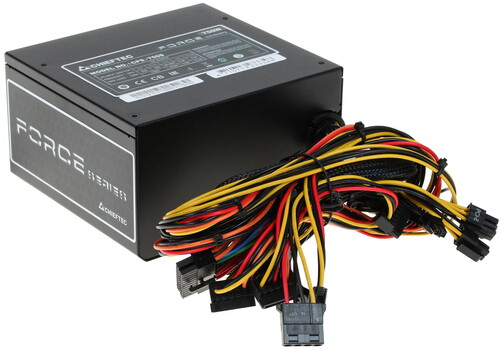 Купить Блок питания Chieftec FORCE 750W [CPS-750S] черный в интернет-магазине DNS. Характеристики, цена Chieftec FORCE 750W | 1215345.