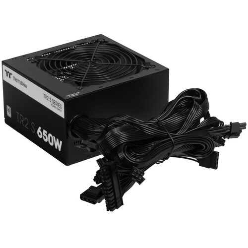 Купить Блок питания Thermaltake TR2 S 650W [PS-TRS-0650NNSAWE-2] черный в интернет-магазине DNS. Характеристики, цена Thermaltake TR2 S 650W | 5493793.