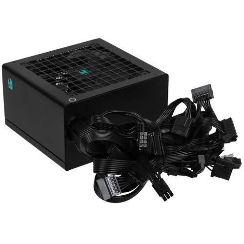 Купить Блок питания DEEPCOOL GamerStorm PK700D [R-PK700D-FA0B-WGEU] черный в интернет-магазине DNS. Характеристики, цена DEEPCOOL GamerStorm PK700D | 5498819.