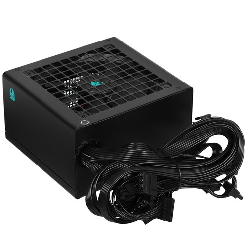 Купить Блок питания DEEPCOOL GamerStorm PF550L [R-PF550L-HE0B-WGEU] черный в интернет-магазине DNS. Характеристики, цена DEEPCOOL GamerStorm PF550L | 5634840.