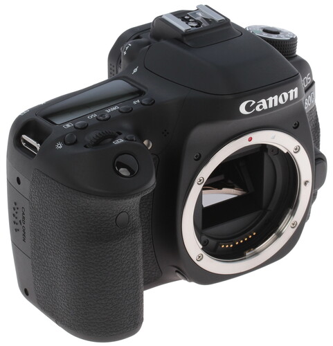 Купить Зеркальный фотоаппарат Canon EOS 80D Body черный в интернет-магазине DNS. Характеристики, цена Canon EOS 80D Body | 1050688.