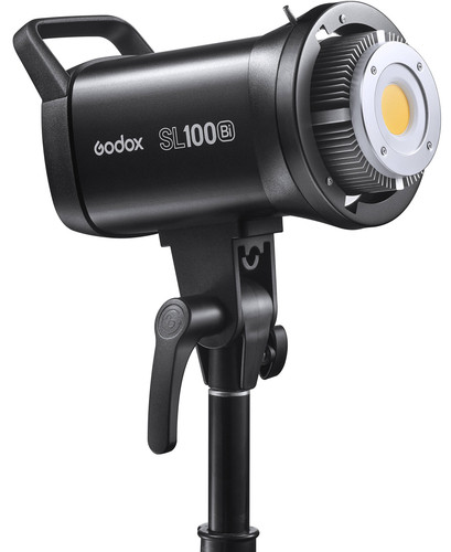 Купить Осветитель Godox SL100BI в интернет-магазине DNS. Характеристики, цена Godox SL100BI | 9298001.