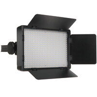 Осветитель Godox LED500C