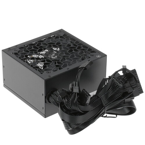 Купить Блок питания AeroCool AERO WHITE 600W [ACPW-AR60AEC.A1] черный в интернет-магазине DNS. Характеристики, цена AeroCool AERO WHITE 600W | 1604903.