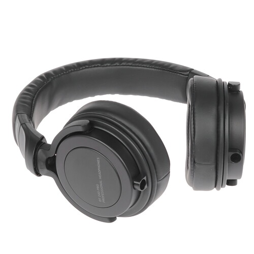 Купить Наушники Beyerdynamic DT 240 Pro [Охватывающие, закрытые, 5-35000 Гц, каб 1.2м, разъем 3,5мм+6,3мм, черные] в интернет-магазине DNS. Характеристики, цена  | 1227049.